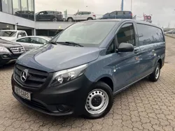 Grau Gebraucht 2020 Mercedes Vito Van / Kleinbus | 14.950 € (Fairer Preis)