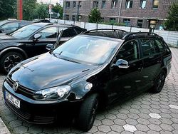 Schwarz Gebraucht 2012 VW Golf Limousine | 5.100 € (Teuer)