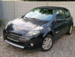 Schwarz Gebraucht 2010 Renault Clio III Dynamique Kleinwagen | 4.290 € (Fairer Preis)