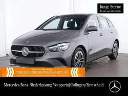 Mountain grau Gebraucht 2024 Mercedes B200 Progressive Van / Kleinbus | 31.990 € (Fairer Preis)
