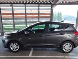 Schwarz Gebraucht 2021 Ford Fiesta Cool & Connect Kleinwagen | 13.900 € (Fairer Preis)