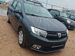 Grau Gebraucht 2019 Dacia Logan MCV Essentiel Kombi | 6.666 € (Guter Preis)