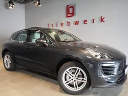 Grau Gebraucht 2017 Porsche Macan S SUV | 44.941 € (Guter Preis)