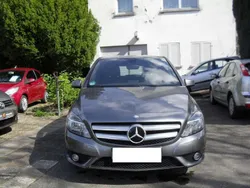 Grau Gebraucht 2012 Mercedes B180 Van / Kleinbus | 4.180 €