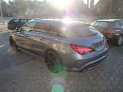 Mountaingrau met. (metallic) Gebraucht 2016 Mercedes CLA250 Shooting Brake AMG Kombi | 18.950 € (Fairer Preis)
