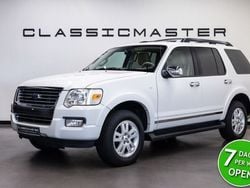 Weiß Gebraucht 2010 Ford Explorer XLT SUV | 27.950 €