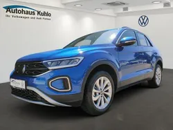 Blau Gebraucht 2025 VW T-Roc Life SUV | 30.790 € (Fairer Preis)