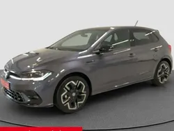 Grau Neu 2025 VW Polo R-line Limousine | 33.999 €
