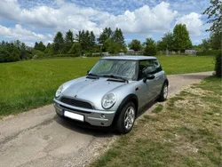 Silber Gebraucht 2002 Mini Cooper Kleinwagen | 2.000 € (Guter Preis)