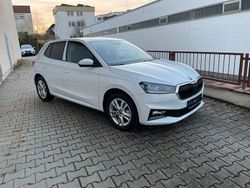Weiß Neu 2025 Skoda Fabia Sport Limousine | 22.990 € (Fairer Preis)