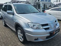 Silber Gebraucht 2006 Mitsubishi Outlander Intense SUV | 4.999 € (Superpreis)