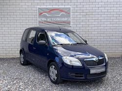Blau Gebraucht 2009 Skoda Roomster Plus Edition Kombi | 5.250 € (Teuer)