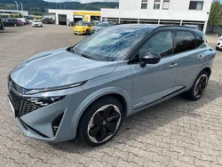 Grau Gebraucht 2024 Nissan Qashqai SUV | 32.950 € (Guter Preis)