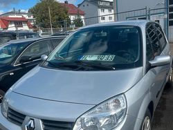 Silber Gebraucht 2005 Renault Scénic II Van / Kleinbus | 2.950 € (Fairer Preis)