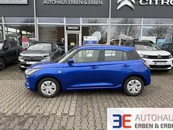 Blau Neu 2025 Suzuki Swift Club Limousine | 16.990 €