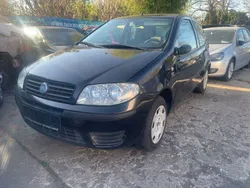 Schwarz Gebraucht 2005 Fiat Punto Active Kleinwagen | 2.795 € (Teuer)
