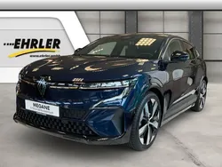 Nachtblau (metallic) Gebraucht 2023 Renault Mégane Techno Limousine | 38.990 €
