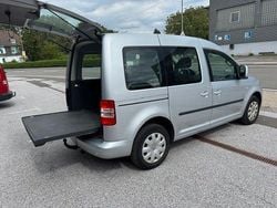 Silber Gebraucht 2011 VW Caddy Edition Van / Kleinbus | 9.900 € (Guter Preis)