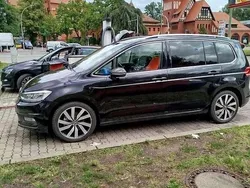 Gebraucht 2018 VW Touran Highline Van / Kleinbus | 20.900 € (Guter Preis)