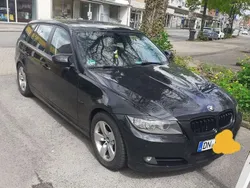 Schwarz Gebraucht 2010 BMW 320 Exclusive Kombi | 3.900 €
