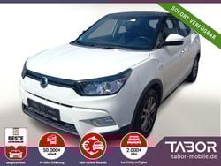 Weiß Gebraucht 2018 Ssangyong (KGM) Tivoli Crystal SUV | 11.288 €