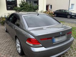 Grau Gebraucht 2004 BMW 735 Limousine | 6.999 €