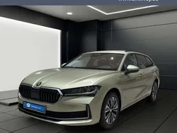 Beige Neu 2024 Skoda Superb Selection Kombi | 41.895 € (Guter Preis)
