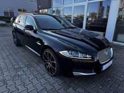 Phantom schwarz (metallic) Gebraucht 2013 Jaguar XF Limousine | 10.480 € (Fairer Preis)