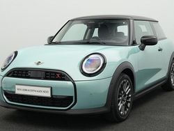 Grün Gebraucht 2024 Mini Cooper S Classic Kleinwagen | 27.266 € (Superpreis)