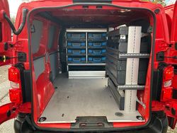 Rot Gebraucht 2021 Opel Vivaro Van | 17.900 € (Guter Preis)