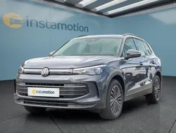 Grau Gebraucht 2024 VW Tiguan SUV | 33.149 € (Guter Preis)