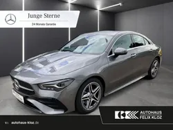 Grau Gebraucht 2024 Mercedes CLA200 Premium Coupé | 36.900 € (Fairer Preis)