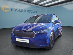 Blau Gebraucht 2024 Skoda Enyaq iV Loft SUV | 34.199 € (Etwas zu teuer)
