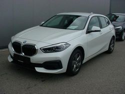 Weiß Gebraucht 2020 BMW 118 Kleinwagen | 20.990 € (Fairer Preis)