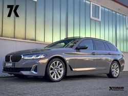 Grau Gebraucht 2021 BMW 540 Luxury Line Kombi | 34.986 € (Fairer Preis)