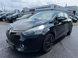 Schwarz Gebraucht 2014 Renault Clio IV Expression Kleinwagen | 5.699 € (Fairer Preis)
