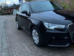 Schwarz Gebraucht 2014 Audi A1 Ambition Kleinwagen | 6.900 € (Fairer Preis)