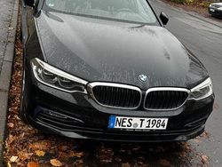 Schwarz Gebraucht 2017 BMW 520 Sport Line Limousine | 22.500 € (Fairer Preis)