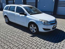 Weiß Gebraucht 2008 Opel Astra Edition Kombi | 1.299 € (Fairer Preis)