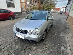 Silber Gebraucht 2003 VW Polo Basis Kleinwagen | 5.500 €