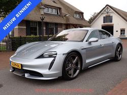Grau Gebraucht 2020 Porsche Taycan Turbo Sport Limousine | 63.900 € (Fairer Preis)