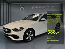 Weiß Gebraucht 2023 Mercedes C220 Avantgarde Limousine | 35.440 € (Fairer Preis)