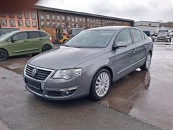Grau Gebraucht 2006 VW Passat Sportline Limousine | 1.700 € (Superpreis)
