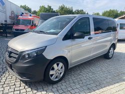 Silber Gebraucht 2019 Mercedes Vito Edition Van / Kleinbus | 15.946 € (Guter Preis)
