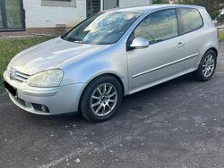 Silber Gebraucht 2004 VW Golf V Limousine | 1.150 € (Guter Preis)