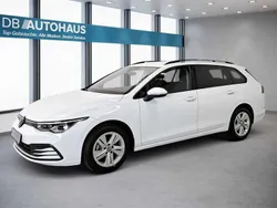 Weiß Gebraucht 2023 VW Golf VIII Life Kombi | 19.520 € (Guter Preis)
