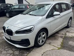 Weiß Gebraucht 2021 BMW 218 Gran Tourer Van / Kleinbus | 14.990 € (Superpreis)