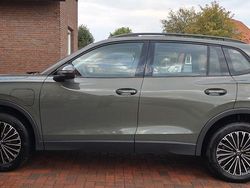 Grün Gebraucht 2025 VW Tiguan Life SUV | 43.100 € (Etwas zu teuer)