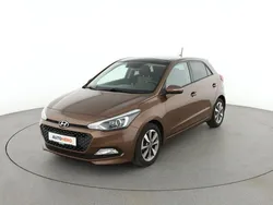 Braun Gebraucht 2015 Hyundai i20 Intro Edition Limousine | 8.860 € (Fairer Preis)