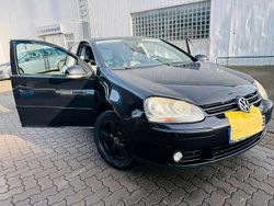 Schwarz Gebraucht 2006 VW Golf V Kleinwagen | 3.199 € (Guter Preis)